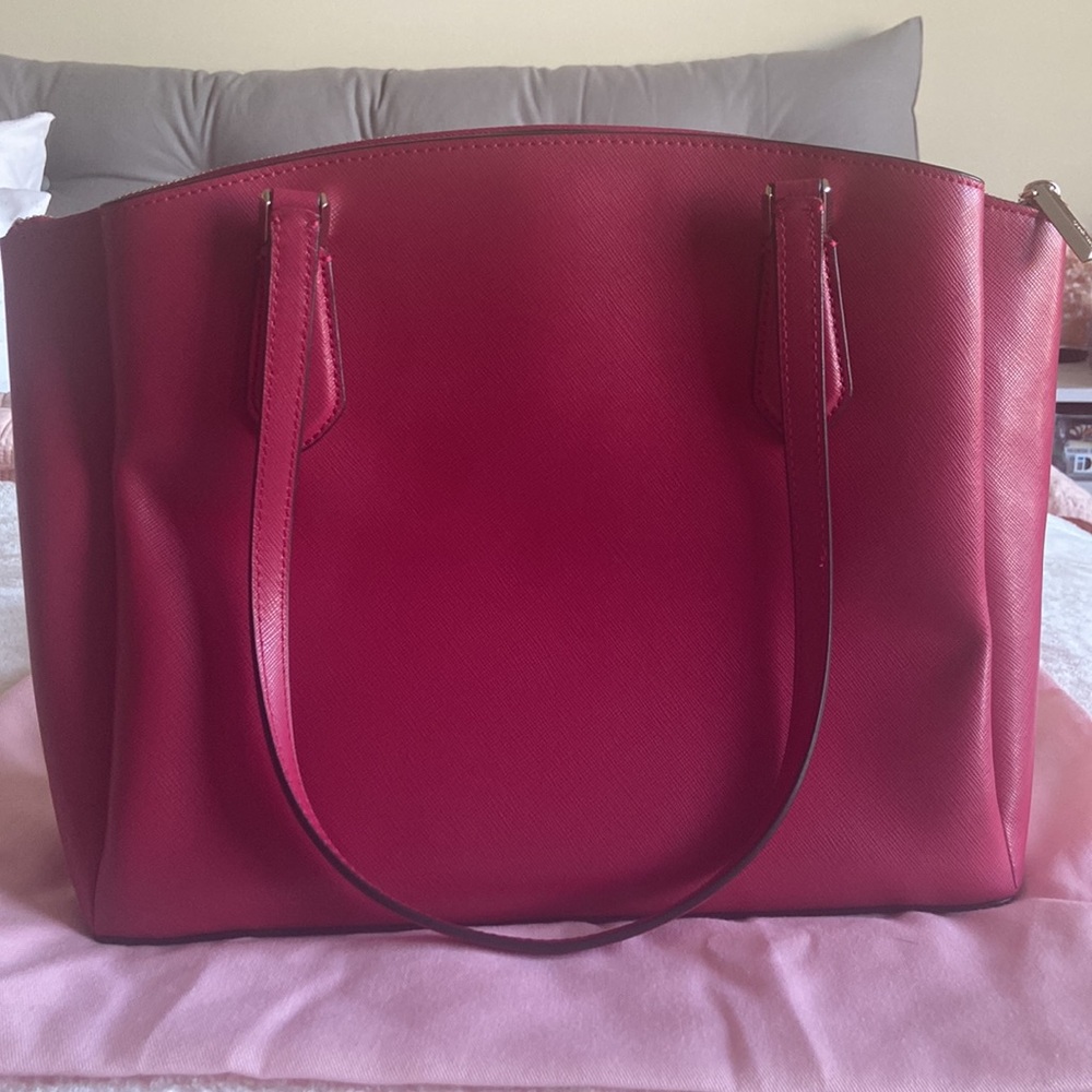 Booked Large Work Tote in Geranium - Picture 8 of 11